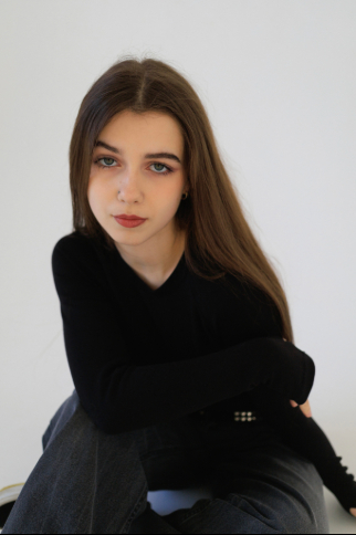 Поліна Мірзаян